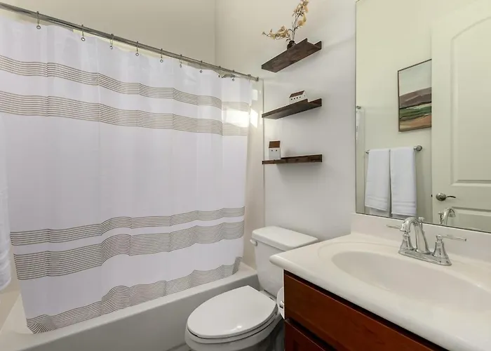 Fully Furnished Az Home-ideal For Extended